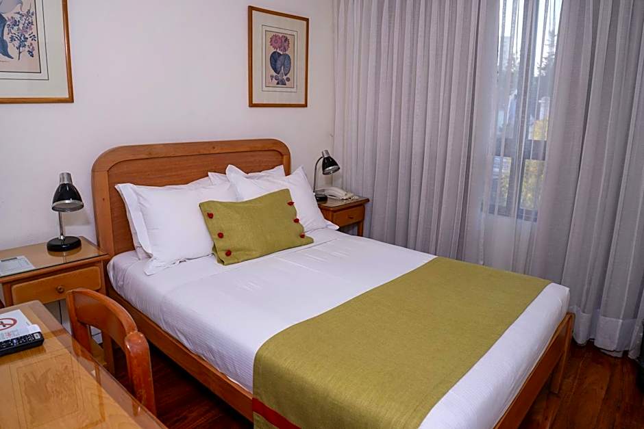 Hotel Canciller - Ex Hotel Presidente