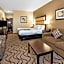 La Quinta Inn & Suites by Wyndham Auburn