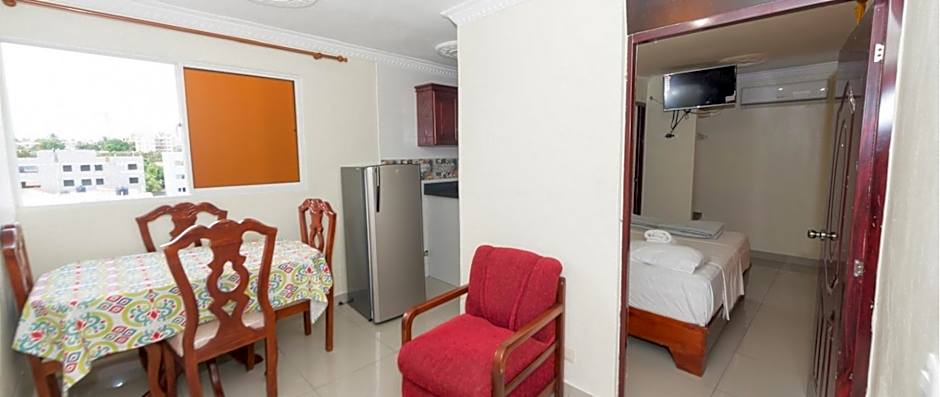 Tropical Island Apartahotel