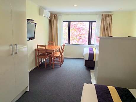 Queen Room with Two Queen Beds - Upstairs