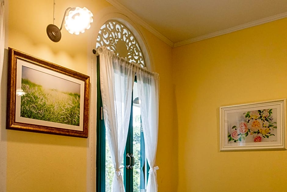 Bhirom at Baan Thongjaya