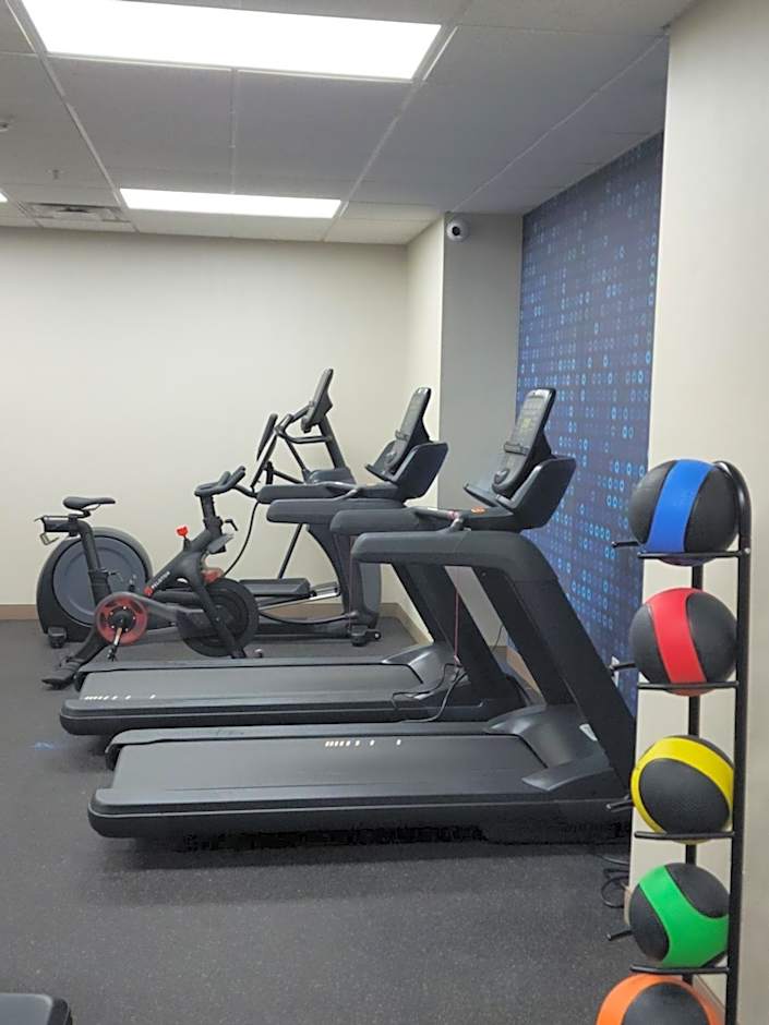 La Quinta Inn & Suites by Wyndham Lake George