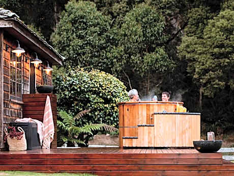 Cedar Cottage Meander