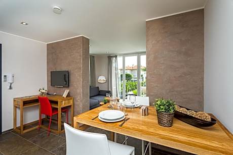 Superior Studio with Garden
