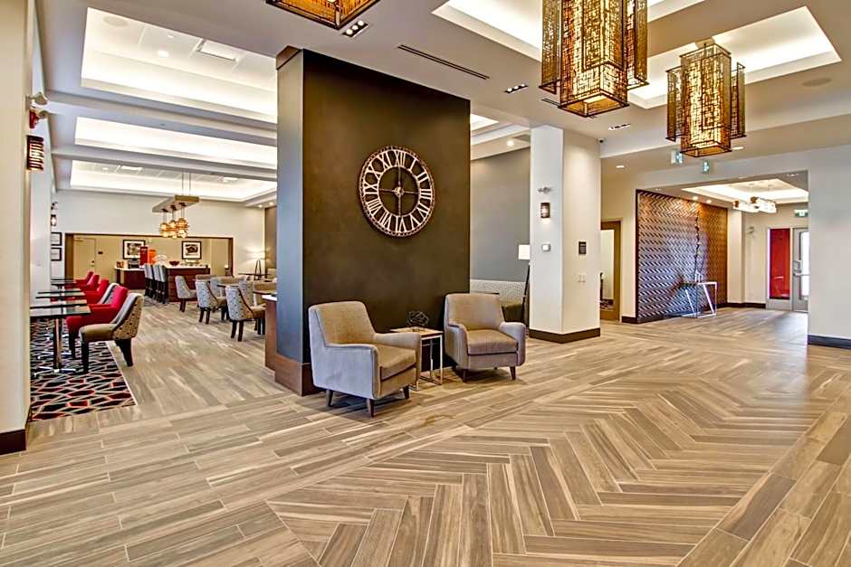 Hampton Inn By Hilton & Suites Grande Prairie, Alberta, Canada