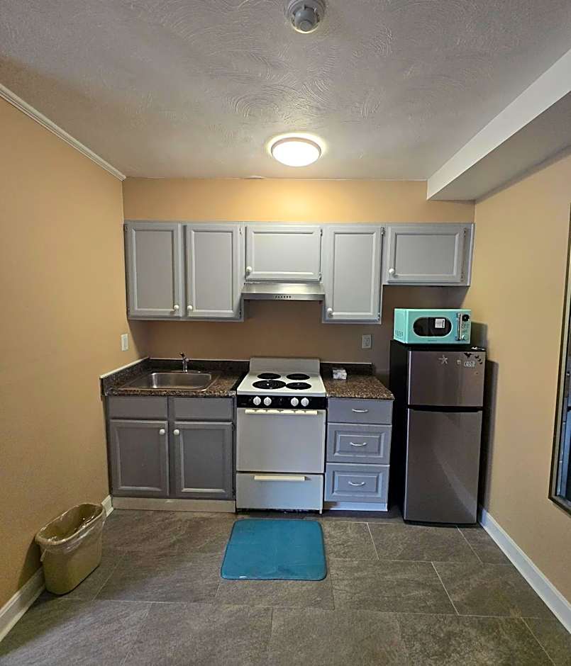 Nashoba Valley Inn & Suites