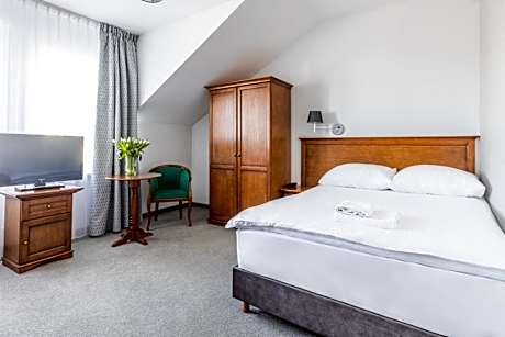 Deluxe Single Room