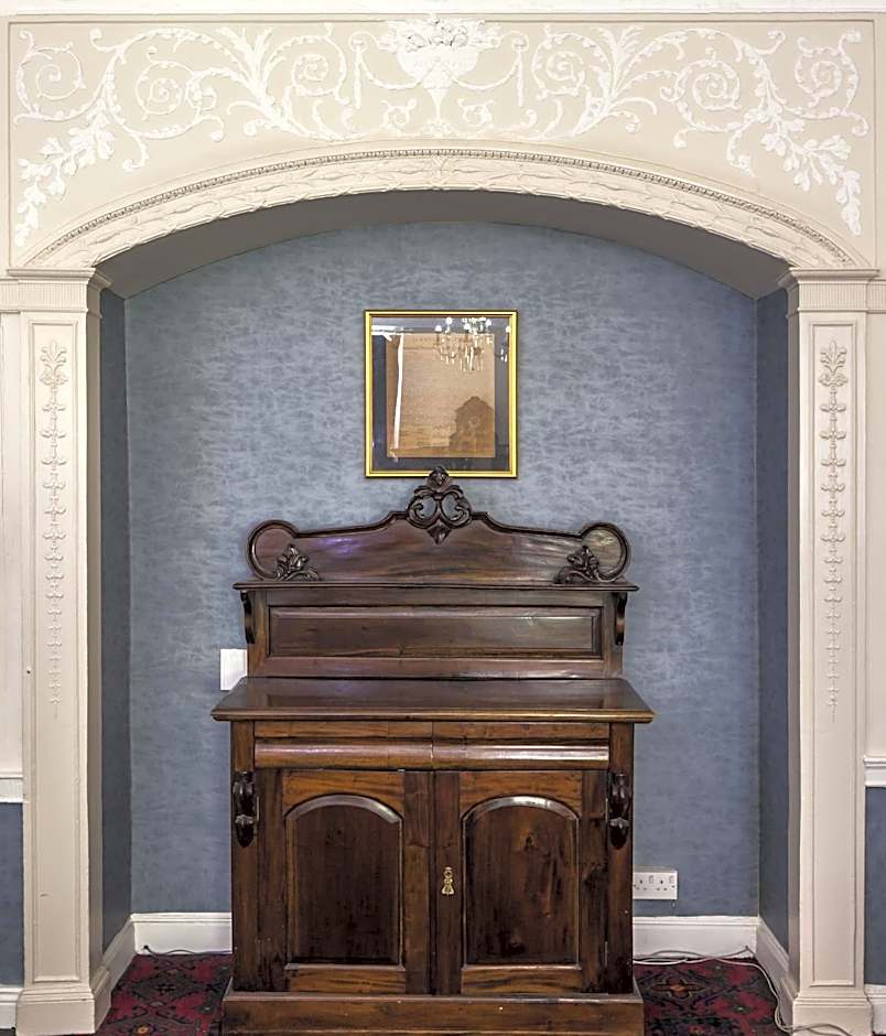 Stauntons on the Green Hotel