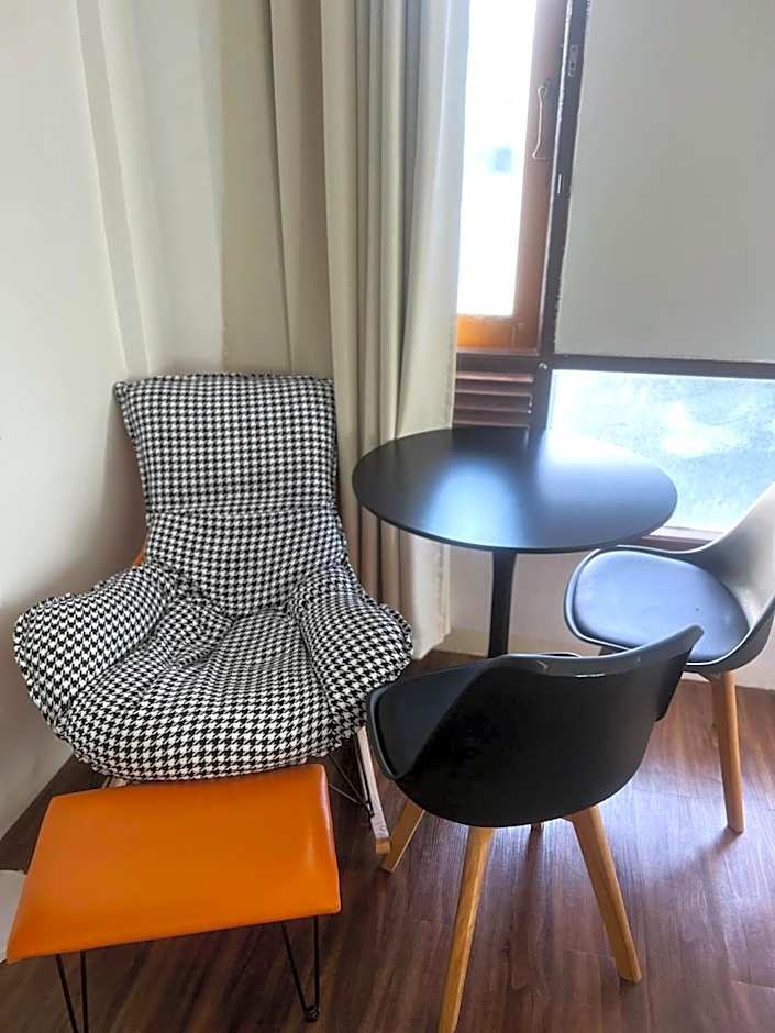 Centerpoint Hotel & Plaza