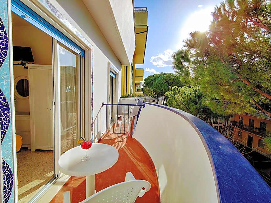 Hotel Adria B&B - Colazione fino alle 12