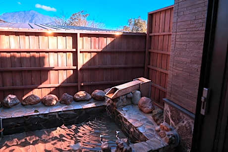 Twin Room with Private Bathroom