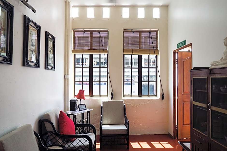 Sojourn Beds and Cafe