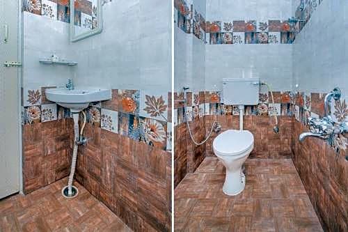 OYO Flagship 10363 Sri Balaji Guest House & Restaurent