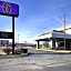 Motel 6 Pine Bluff, AR