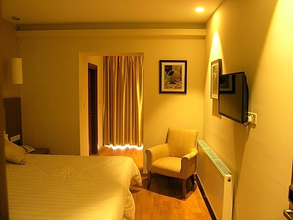 Livadia Hotel Kyperounta