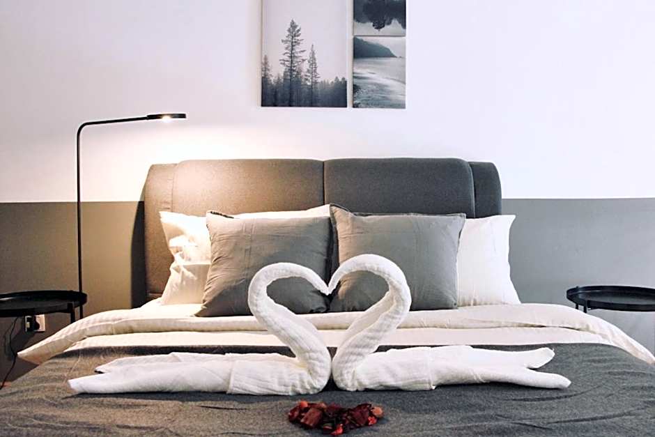 EkoCheras Suite by MOKA