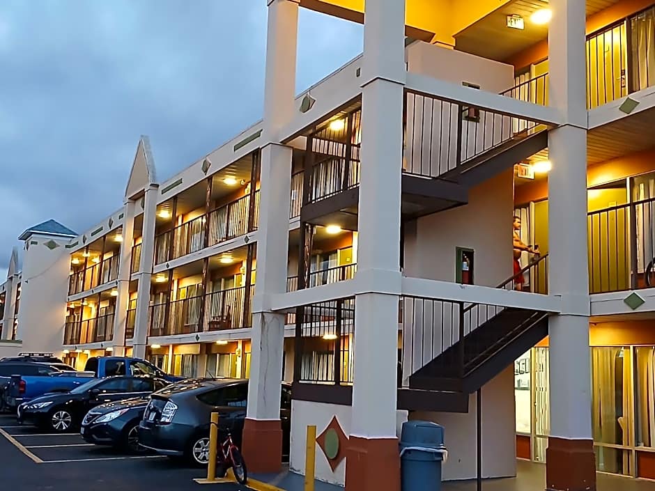 Ashland Studio Inn Richmond North near Kings Dominion (Listing Partner)