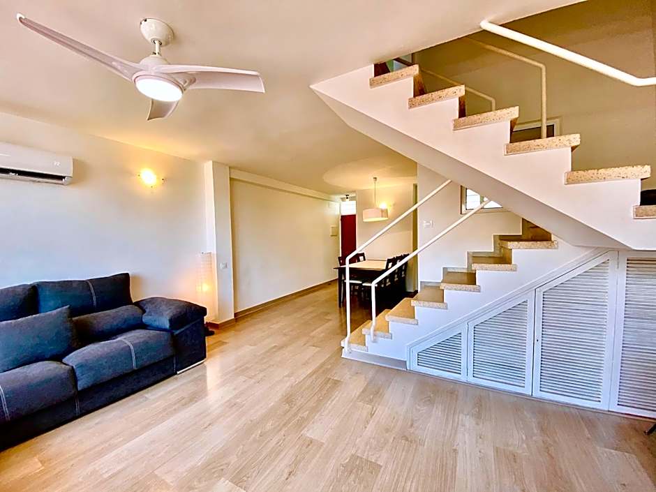 Sun pool duplex apartment by HLCLUB Agency