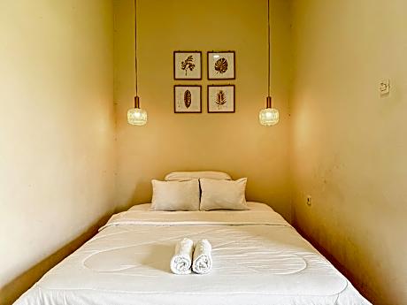 OWK Homestay Syariah Mitra RedDoorz Wonosobo
