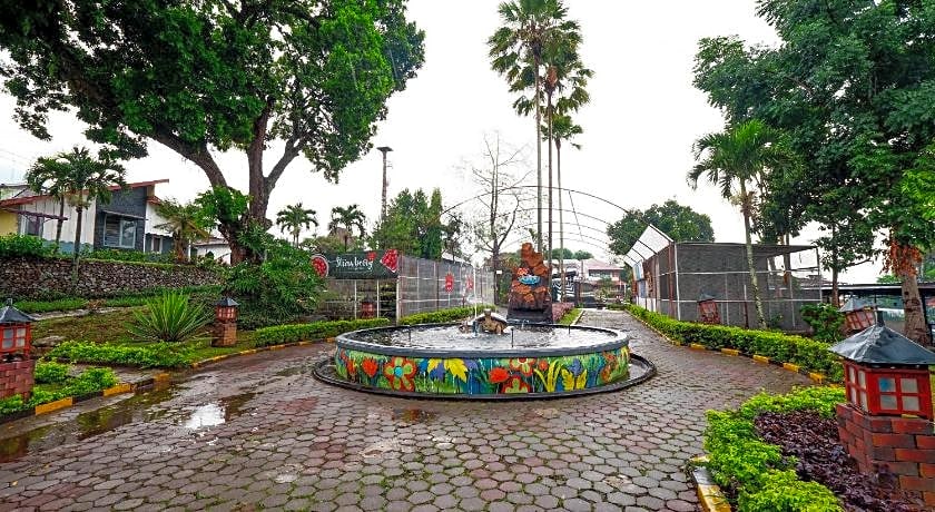 OYO 1808 New Bandungan Indah