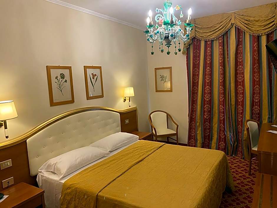 Hotel Milan Speranza Au Lac