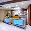 HOLIDAY INN EXPRESS & SUITES ELKHART NORTH