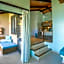 Coco de Mer and Black Parrot Suites
