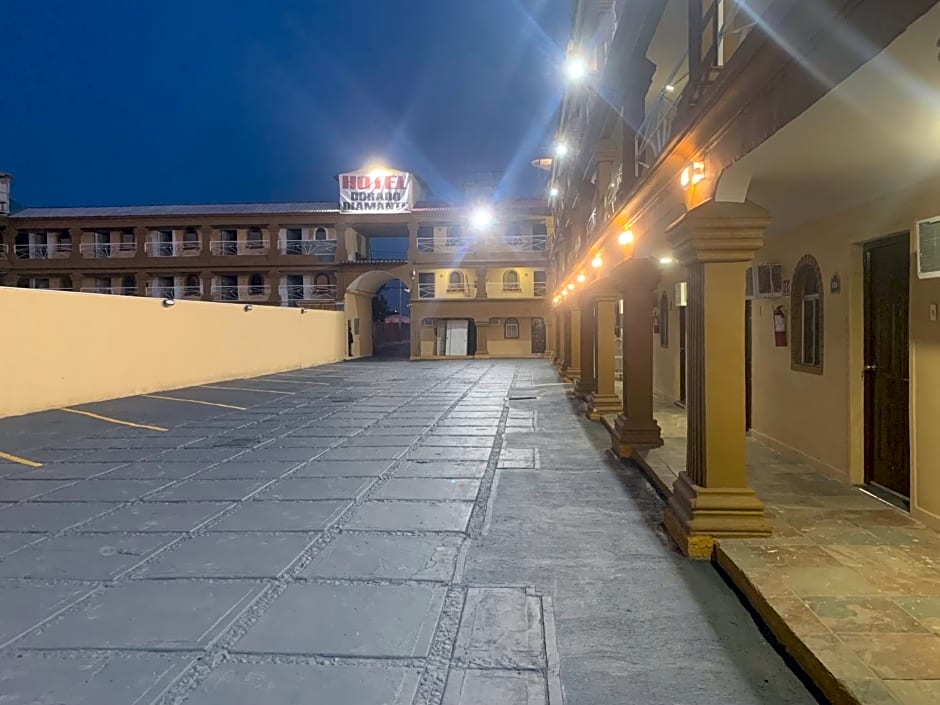 Hotel Los Arcos