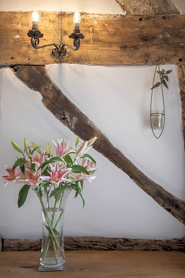 Old Beams Bed & Breakfast