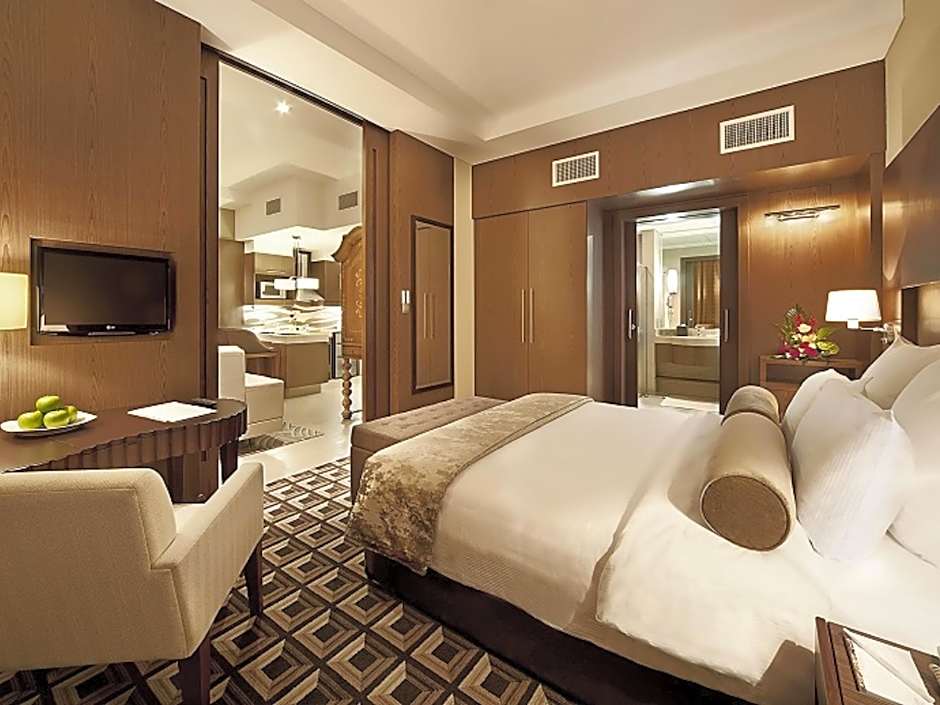 Oaks Liwa Executive Suites