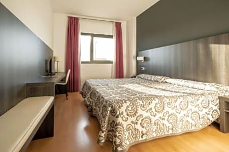 Twin Room Single Use