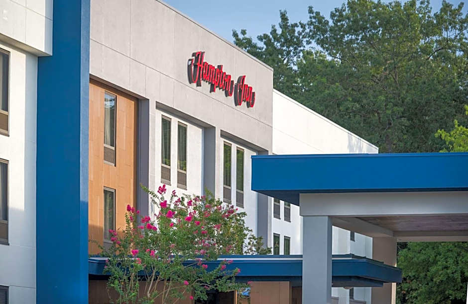 Hampton Inn By Hilton Waldorf