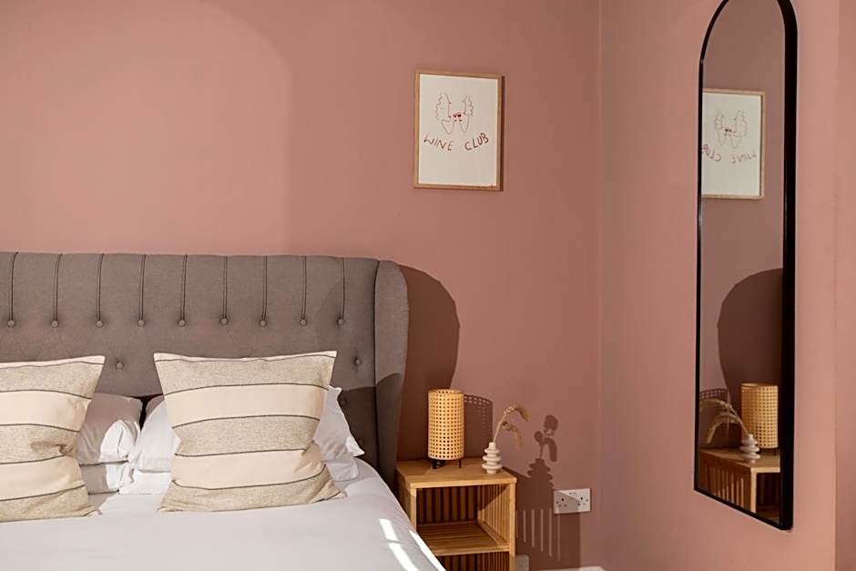 Celentano's Restaurant with Rooms