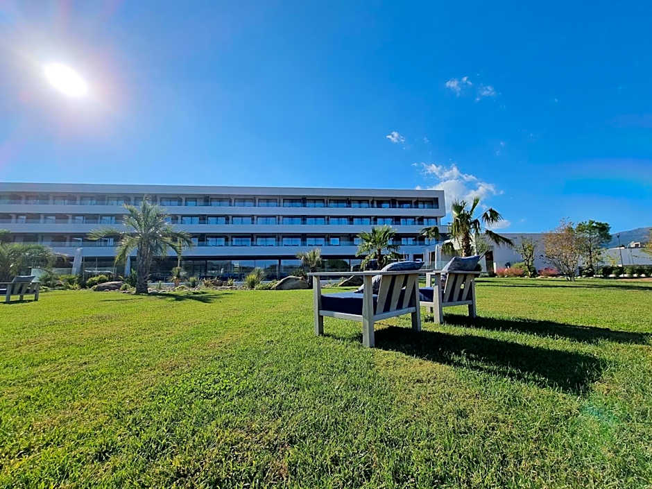 Golden Tulip Porto-Vecchio