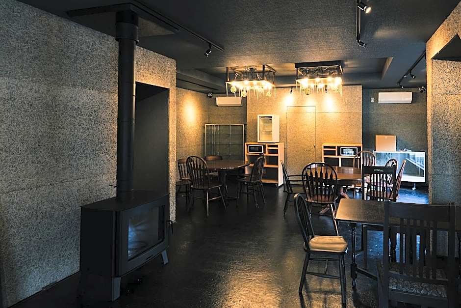 B and B MIKAWA Info Centre - Kanazawa Fish Harbour