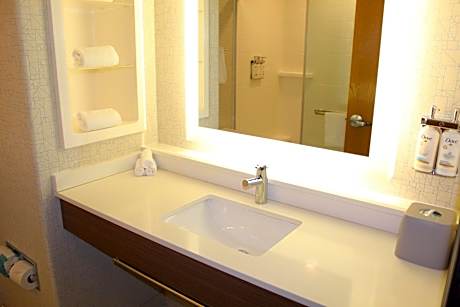 Queen Suite with Two Queen Beds