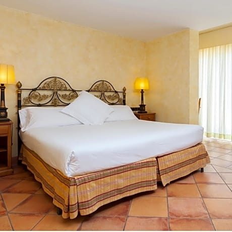 Double or Twin Room with Balcony