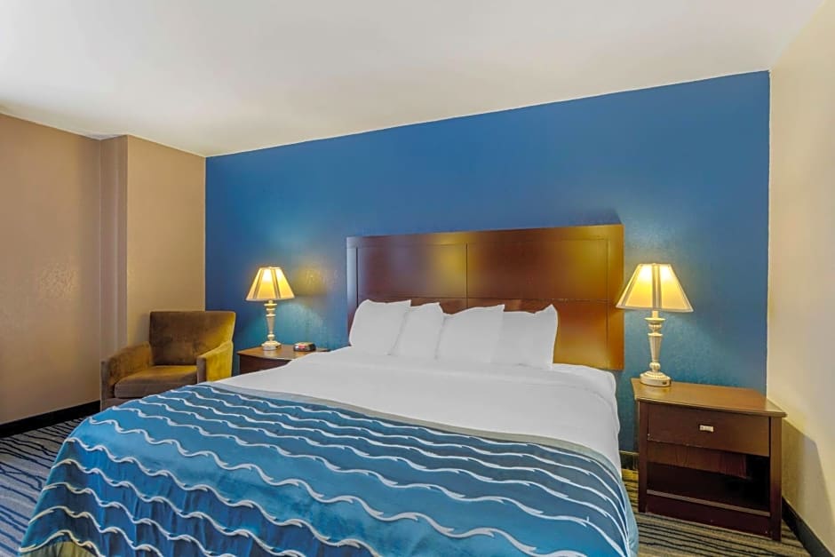 Comfort Inn & Suites