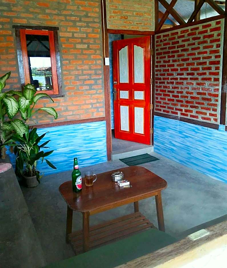 Salty Dog Hostel