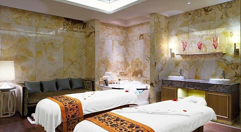 Sheraton Qingdao Jiaozhou Hotel