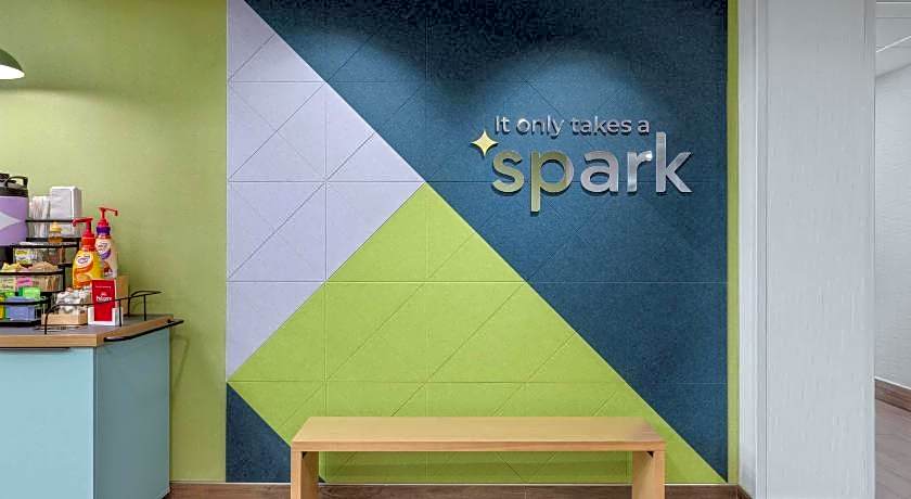 Spark by Hilton Fredericksburg Southpoint