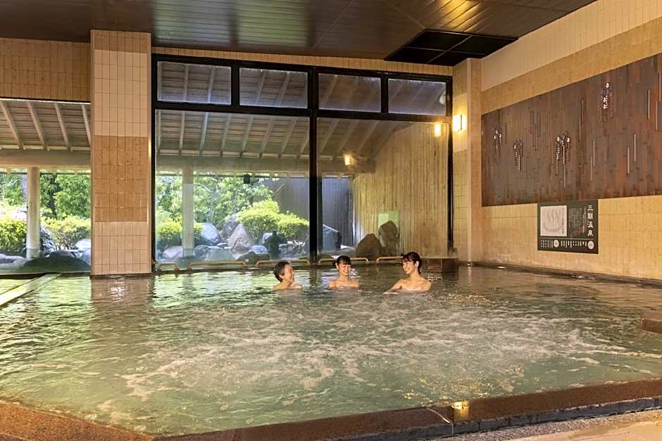 Ooedo Onsen Monogatari Premium Saiki Bekkan