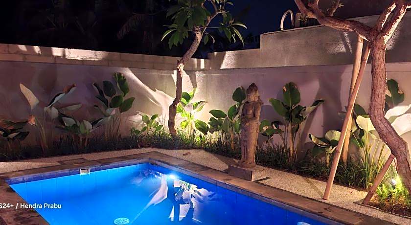 Uma Mani Villa Jimbaran