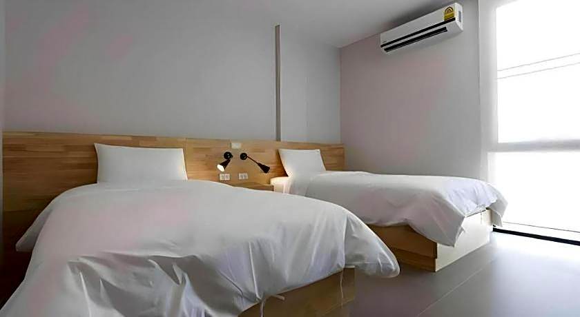 Esy Hotel