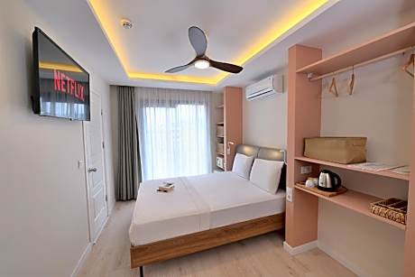 Triple Room with Balcony