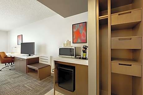 Junior King Suite with Seating Area