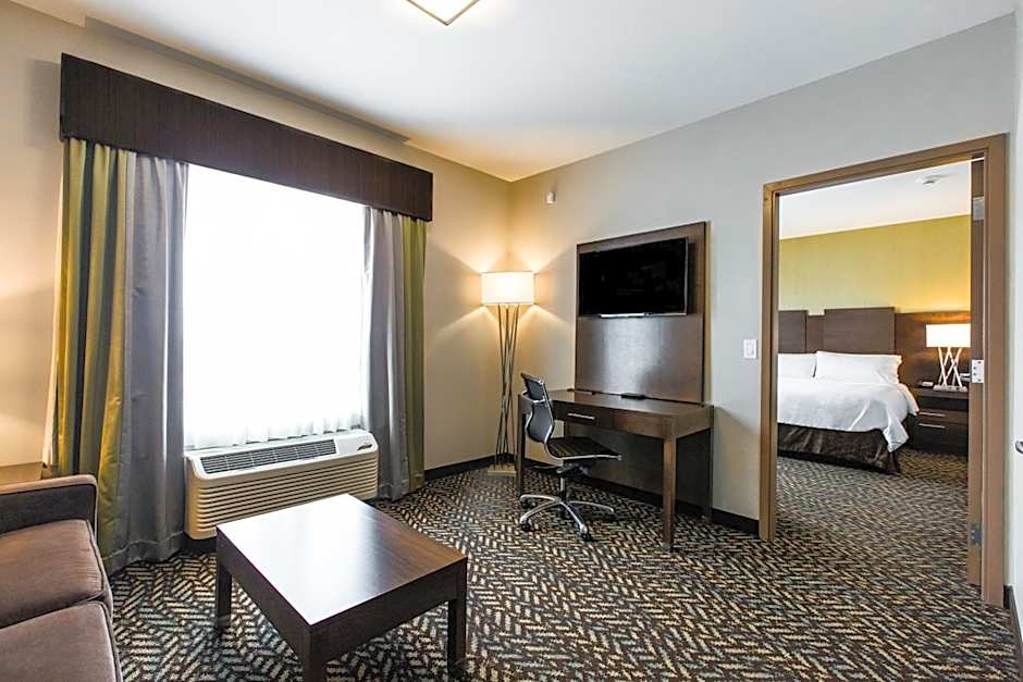 Holiday Inn Express & Suites Spruce Grove - Stony Plain By IHG