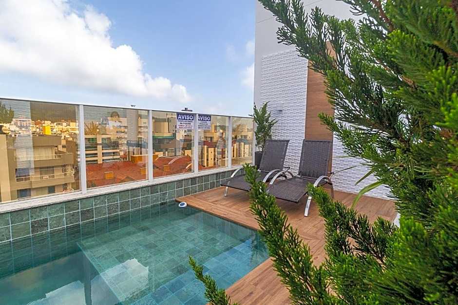 Barbados 302 - Excelente apartamento 02 suítes - À poucos metros da praia de Bombas - (Consultar serviços de roupa de cama e banho)