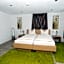 Hotel Garni BURG WALDENSTEIN