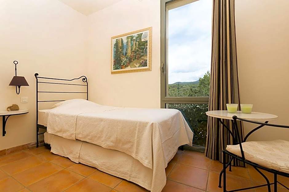 Le Domaine De Provence Country Club